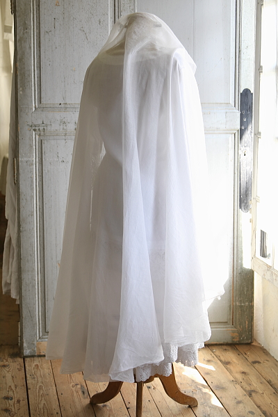 コットンローン　ウエディングベール　イギリス アンティークストリュフ