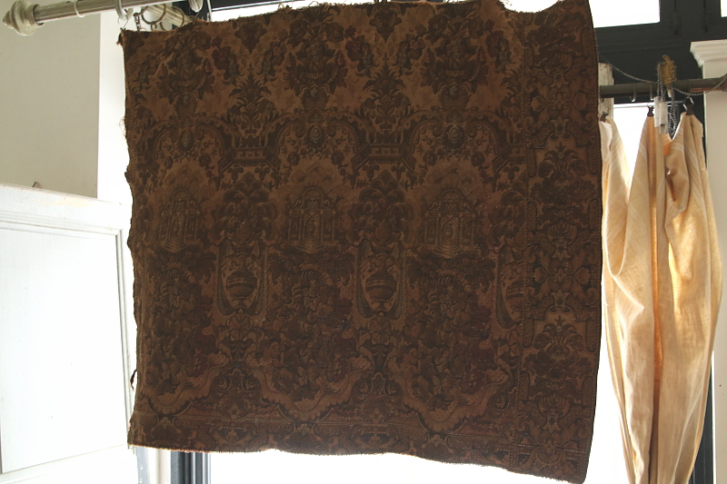 花のヴィンテージゴブラン　フランス アンティークストリュフ