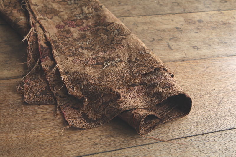 花のヴィンテージゴブラン　フランス アンティークストリュフ