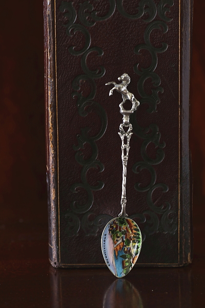 跳ね馬のスーベニールスプーン casamicciola イタリア アンティークストリュフ 20251120