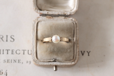 アンティークパールリング　真珠　ヴィンテージジュエリー　アクセサリー　イギリス 指輪