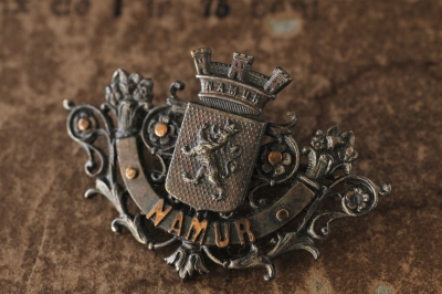 アンティークシルバースーベニールブローチ　紋章　NAMUR　ベルギー