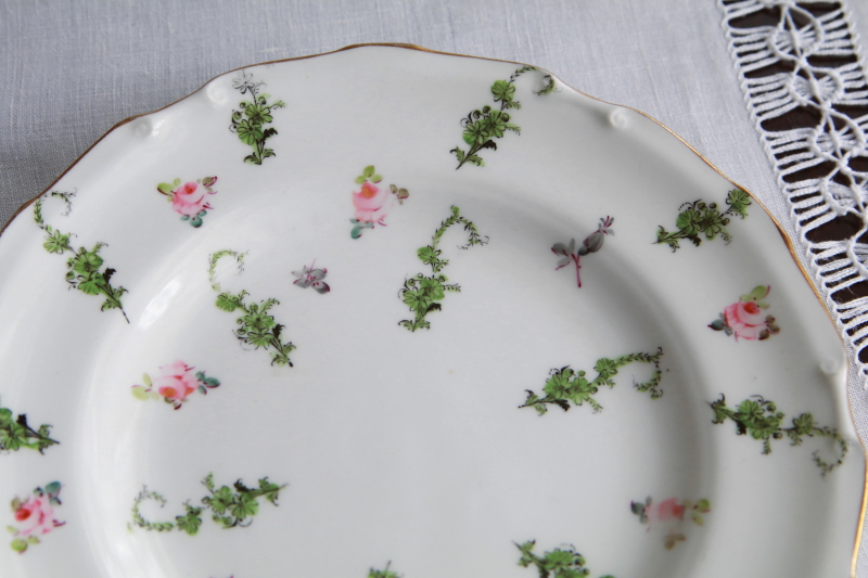 手描きの小薔薇のティートリオ　ロイヤルクラウンダービー　royalcrownderby イギリス　アンティークストリュフ