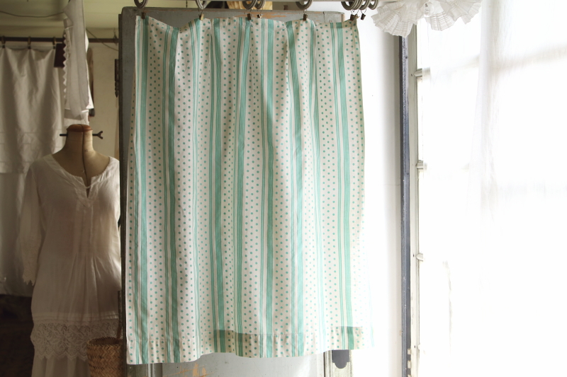 グリーンドット&ストライプカーテン　フランス アンティークストリュフ