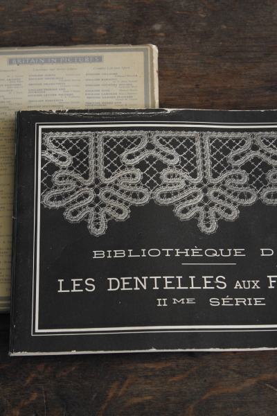 アンティーク 手芸本 DMC LES DENTELLES AUX FUSEAUX フランス