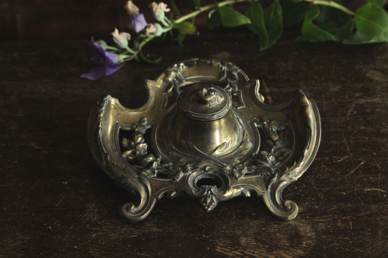 アンティーク/英国製/真鍮/インクウェル/インク壺/インク入れ/1850年代品