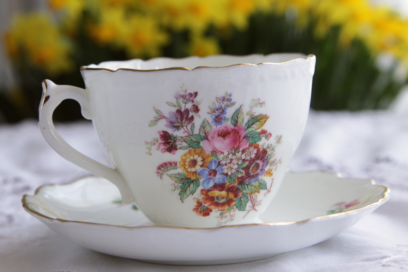 アンティークコールポート　coalport fragrance 薔薇　花模様　コーヒーカップ　ティーカップ　イギリス