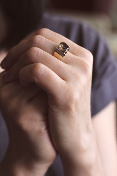 ヴィンテージスモーキークオーツリング指輪　アンティークジュエリー　アクセサリー　イギリス