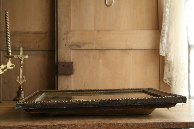 洗礼記念の天使のフレーム　ポーランド　クロスターアルバイテン　ウクライナ アンティークストリュフ 20251224