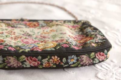 アンティークプチポワンバッグ 刺繍 薔薇 ヨーロッパ アンティークプチポワンバッグ 刺繍 薔薇 ヨーロッパ