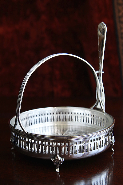 Mappin and Webb バターティッシュ&ナイフ　イギリス　アンティークストリュフ 20250613 