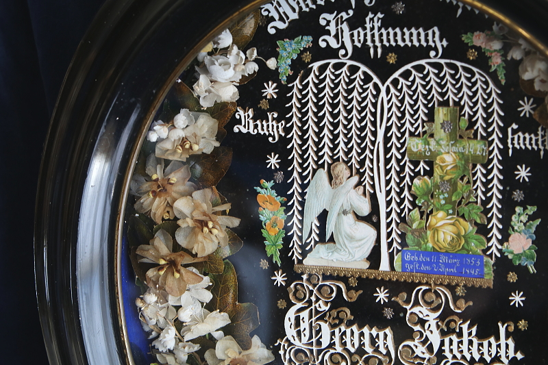 天使のメモリアルアートフレーム クロスターアルバイテン　天使　ドイツ・オーストリア アンティークストリュフ