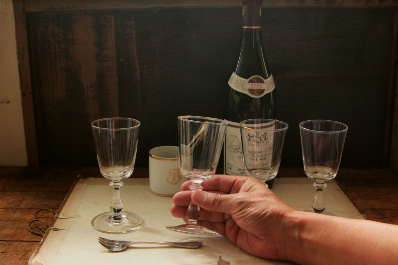アンティークワイングラス　クリスタル　小さめシンプル 19世紀フランス