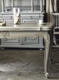 アンティークダイニングテーブル　フランス　ルイ15世様式ロココ　エクステンション　ドローリーフ　グレイペイント