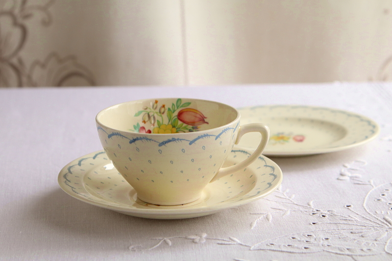 susie cooper スージークーパー プランタン ティーカップ ティートリオ イギリス アンティークストリュフ