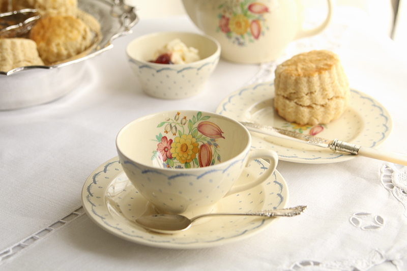 susie cooper スージークーパー プランタン ティーカップ ティートリオ イギリス アンティークストリュフ